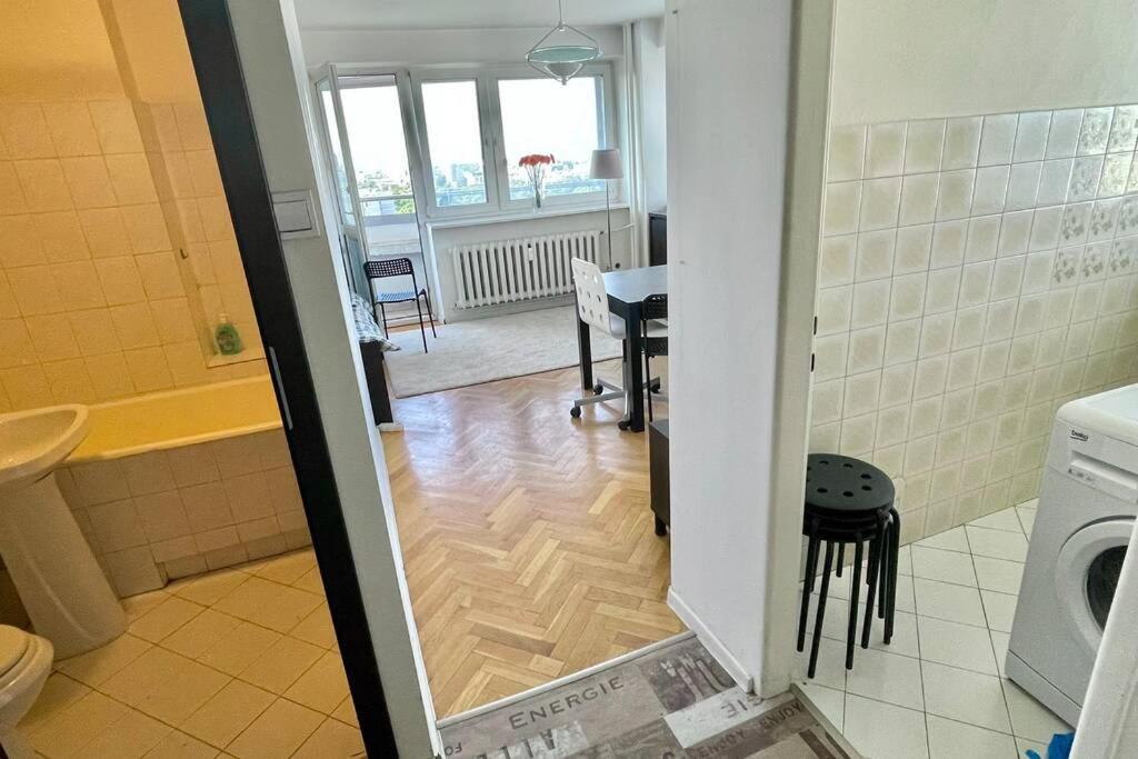 Orange 2 2Xmetro Fast Wifi 50'Tv Netflix Hbo Appletv+ Panorama Leilighet Warszawa Eksteriør bilde